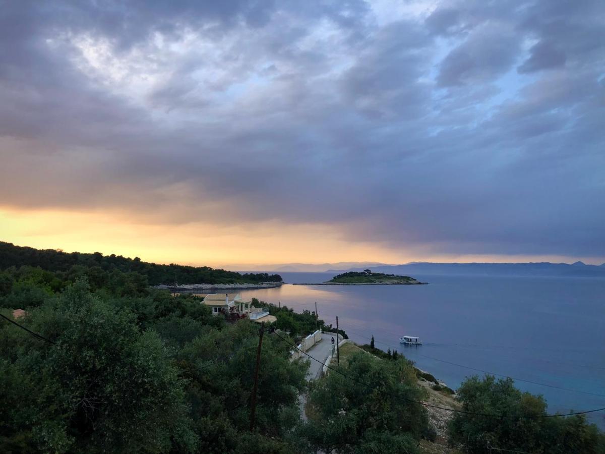 Villa Avgerini Paxos Gaios Exterior photo